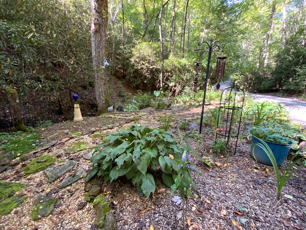 760 Pinedale Lane