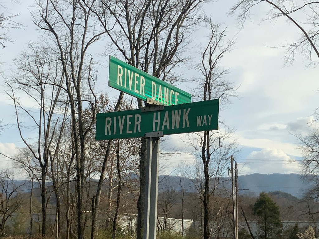 00 River Dance Drive