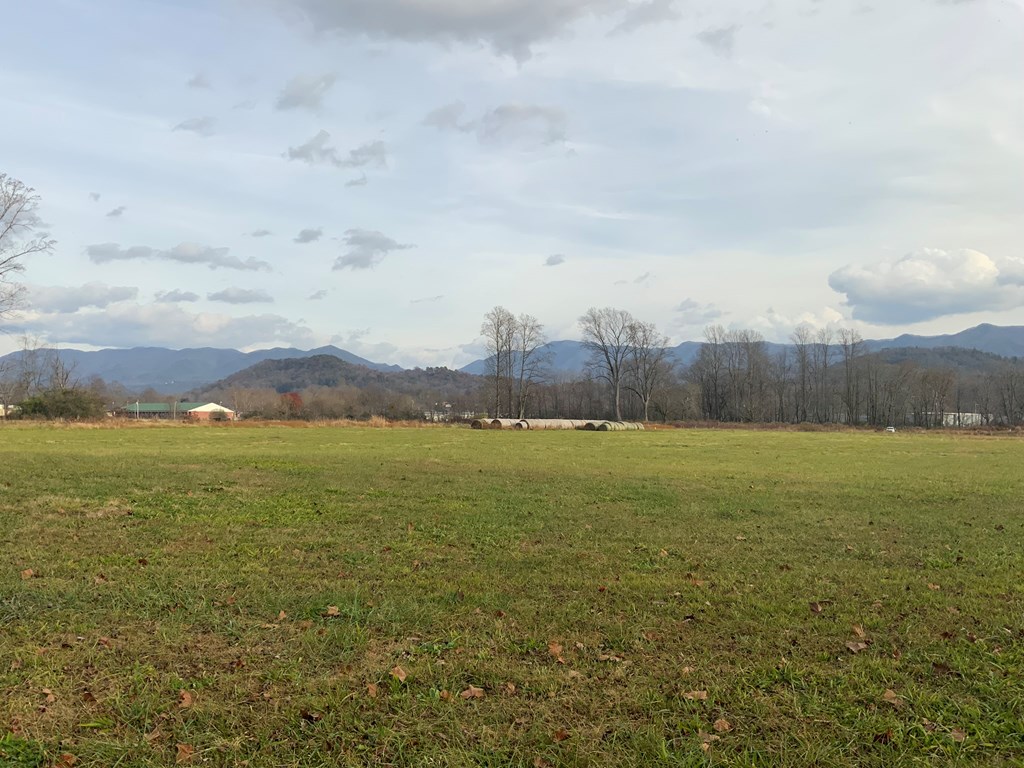 00 River Dance Drive