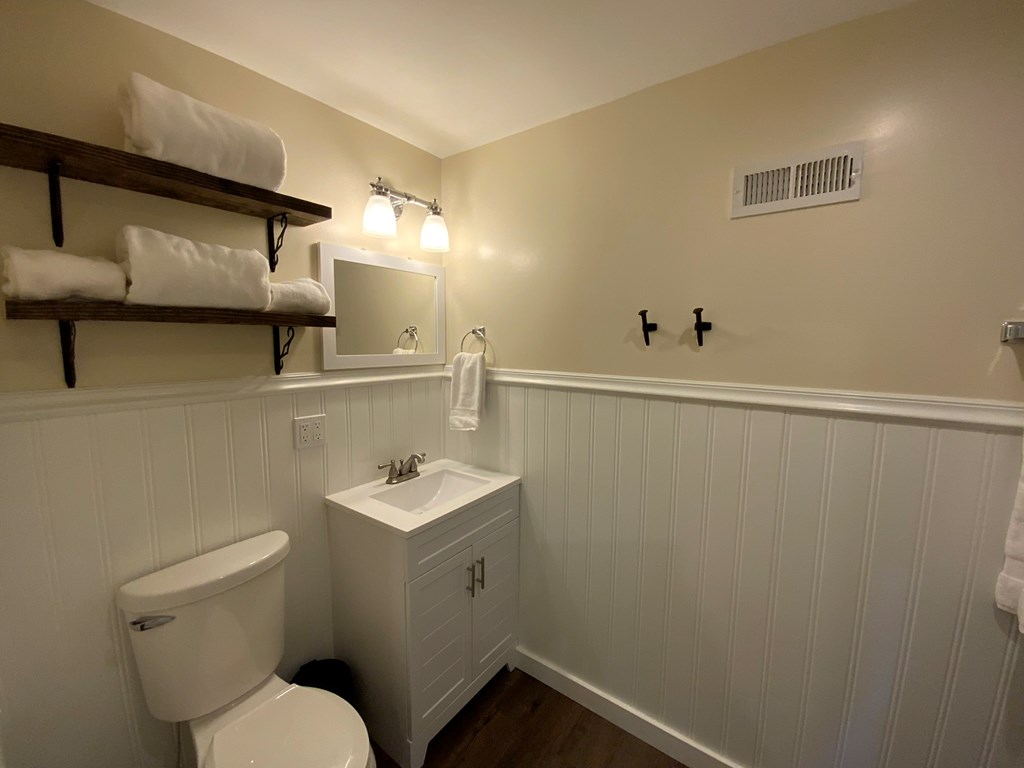 837B Main Street # B