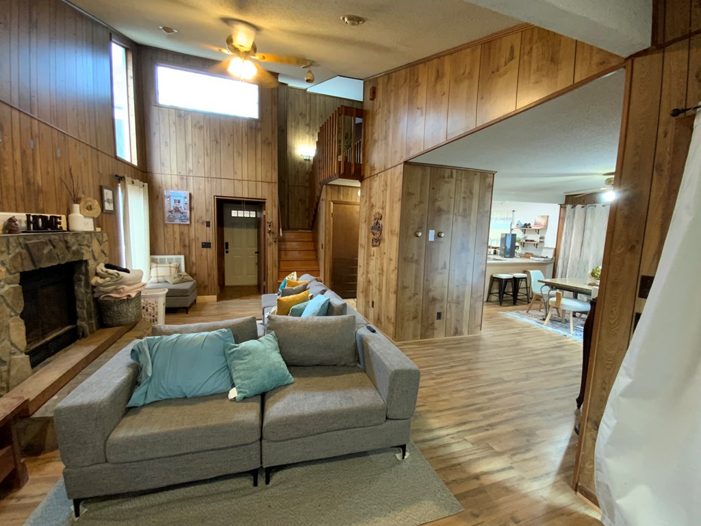 1600 Long Branch Road