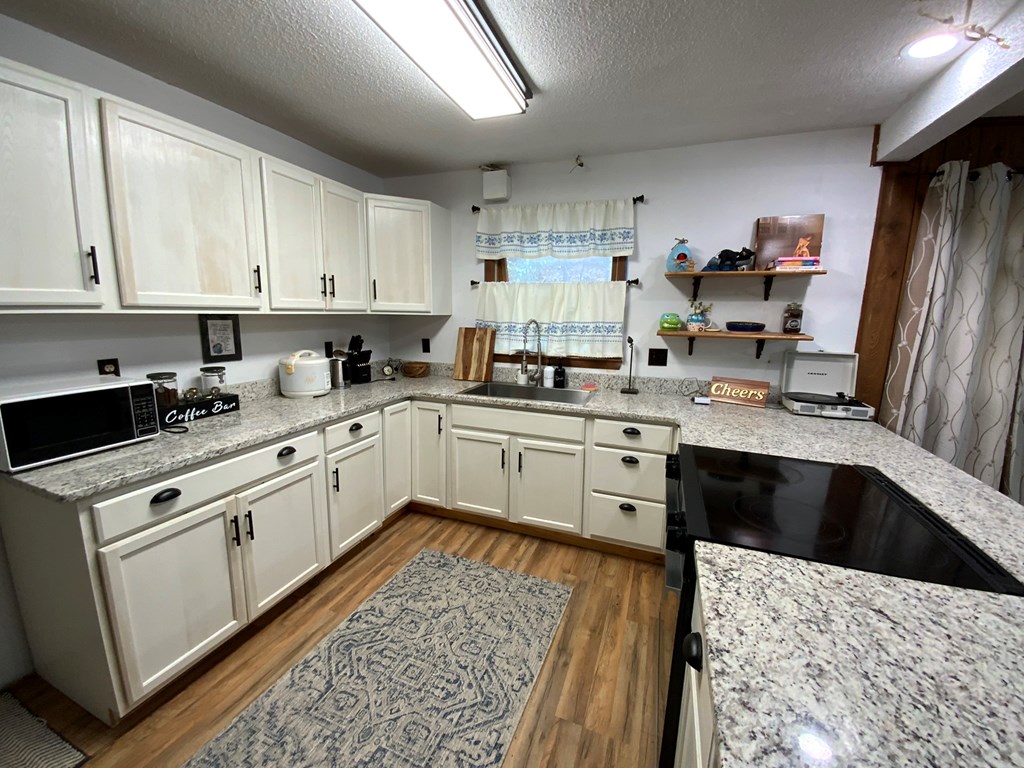 1600 Long Branch Road