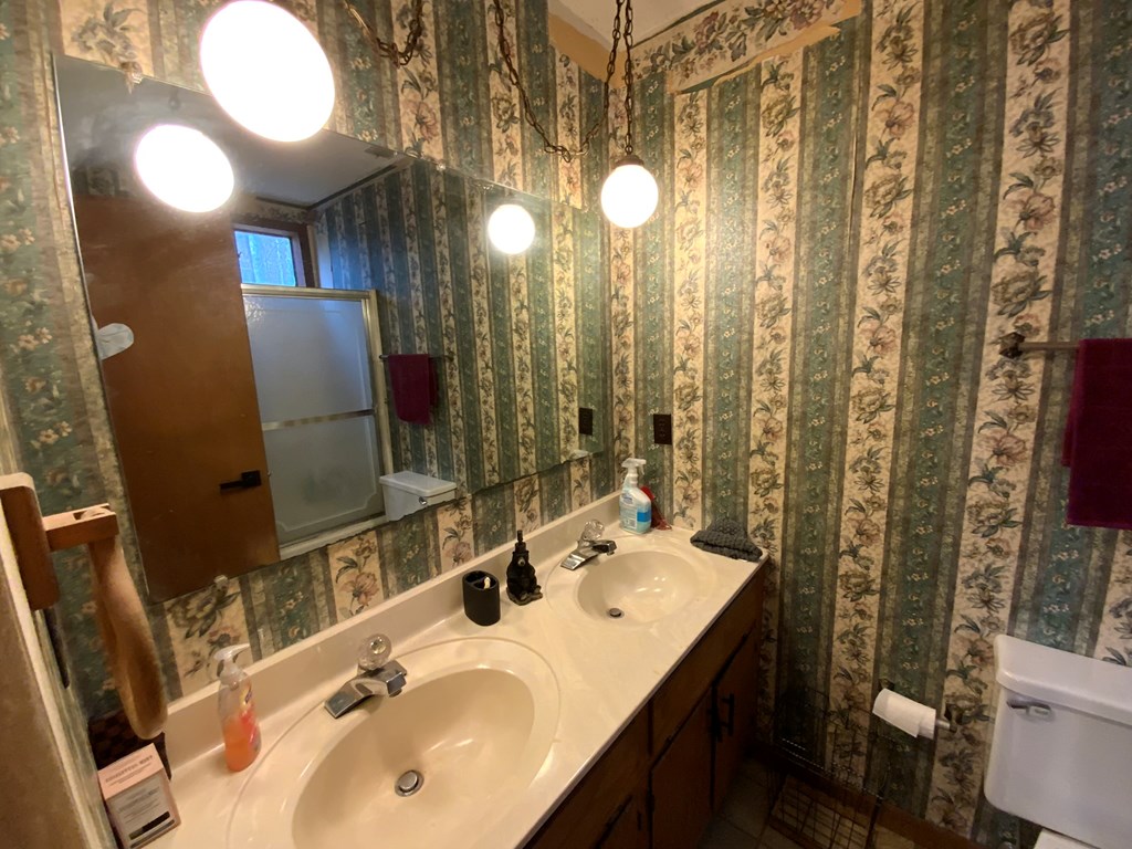 1600 Long Branch Road