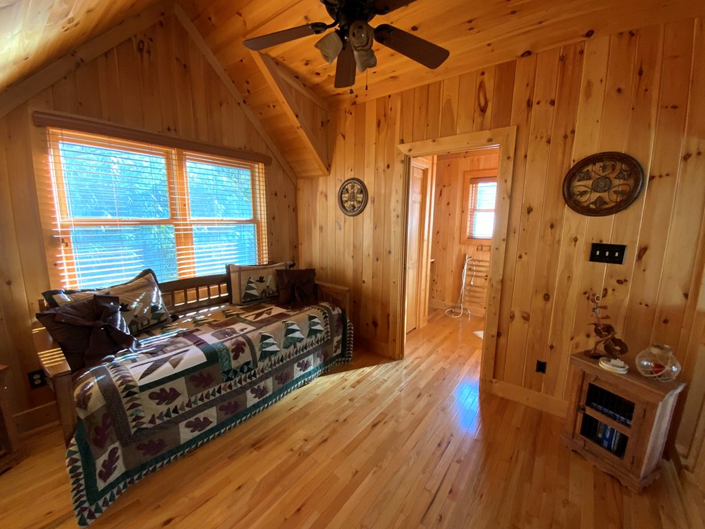 60 Porterfield Gap Road