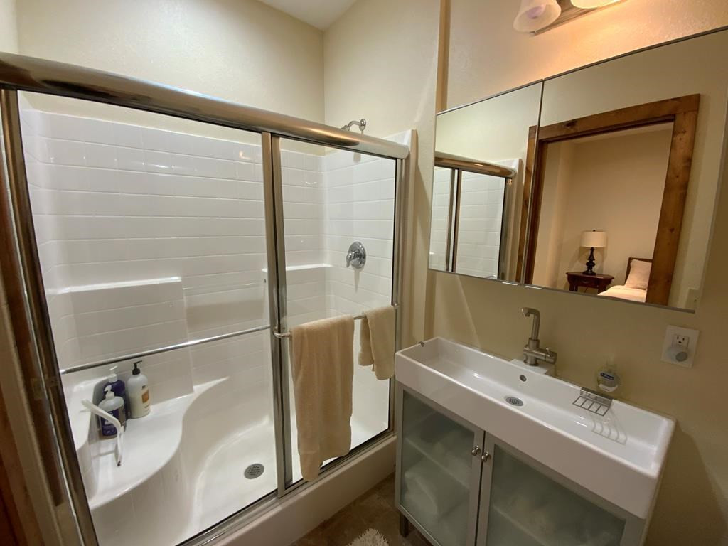 170 Polaris Way