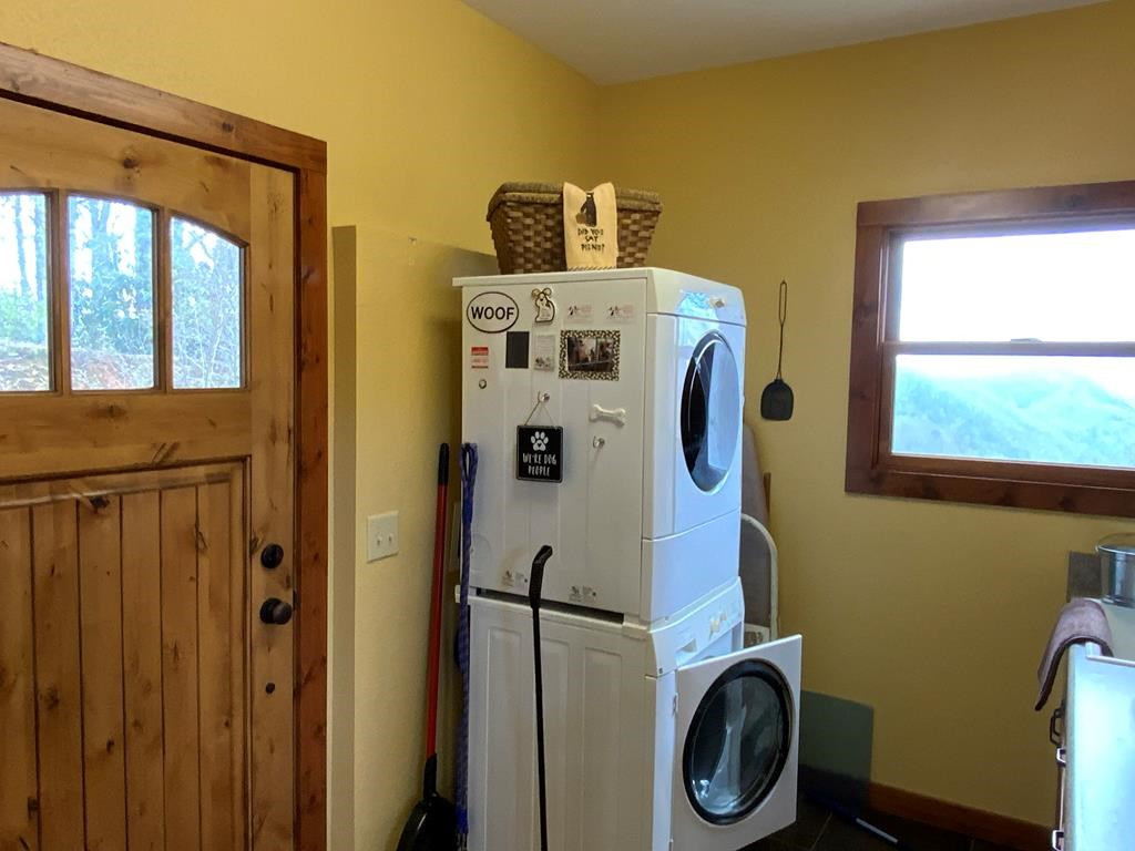 170 Polaris Way