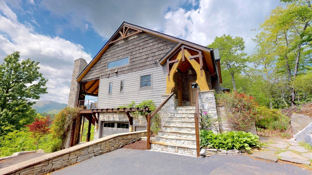 170 Polaris Way