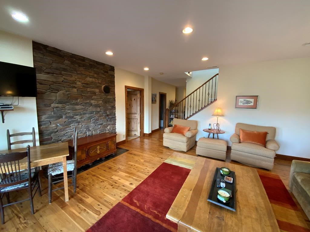 170 Polaris Way
