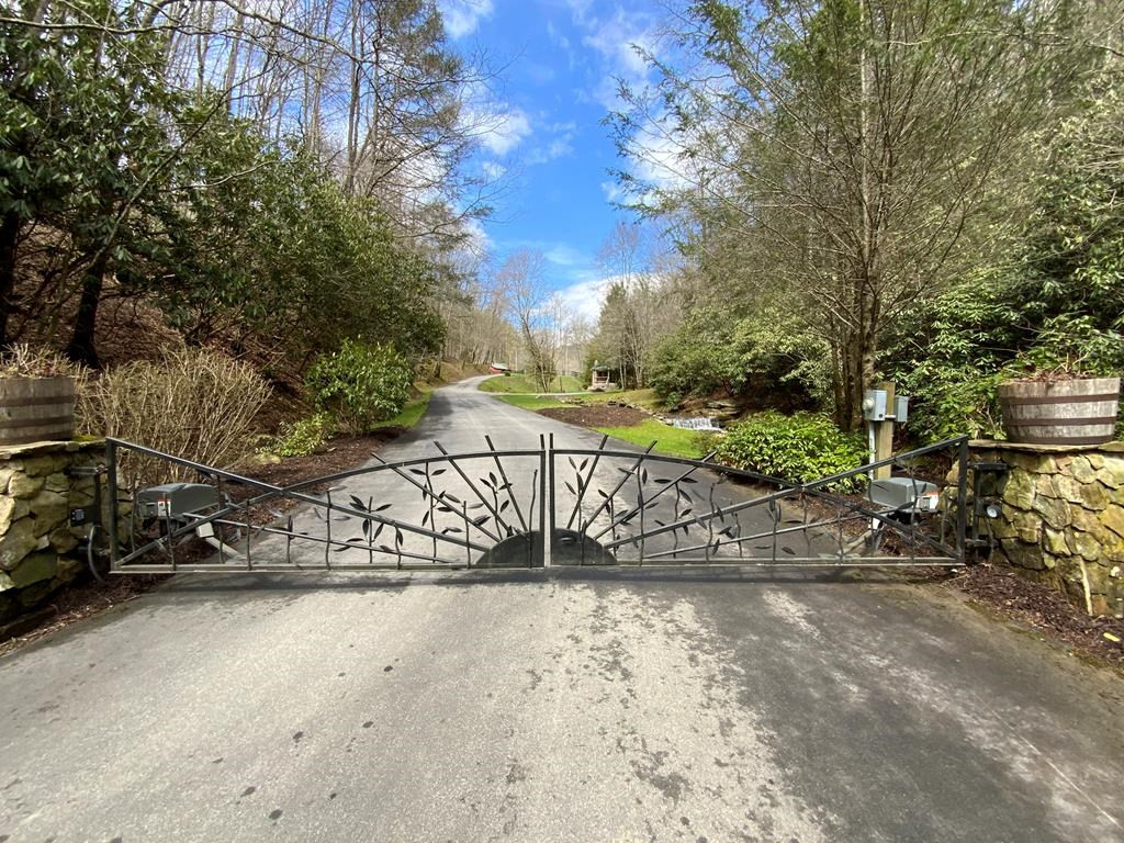 170 Polaris Way