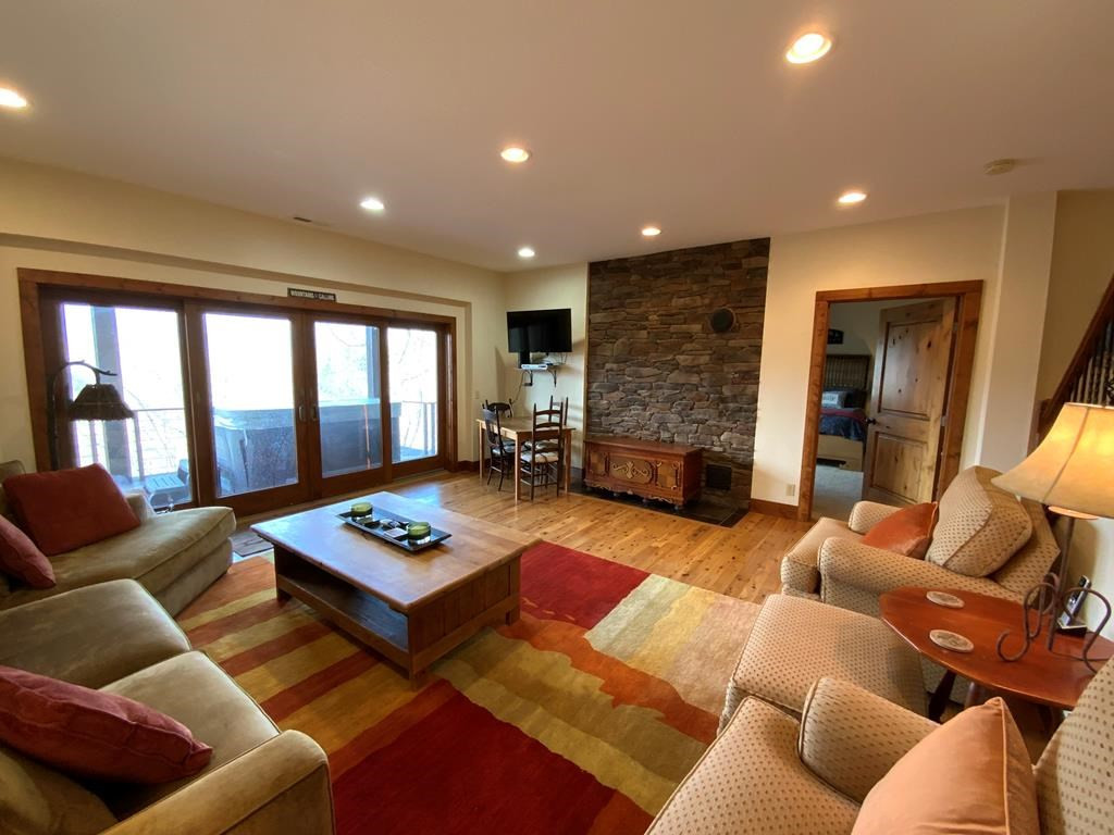 170 Polaris Way