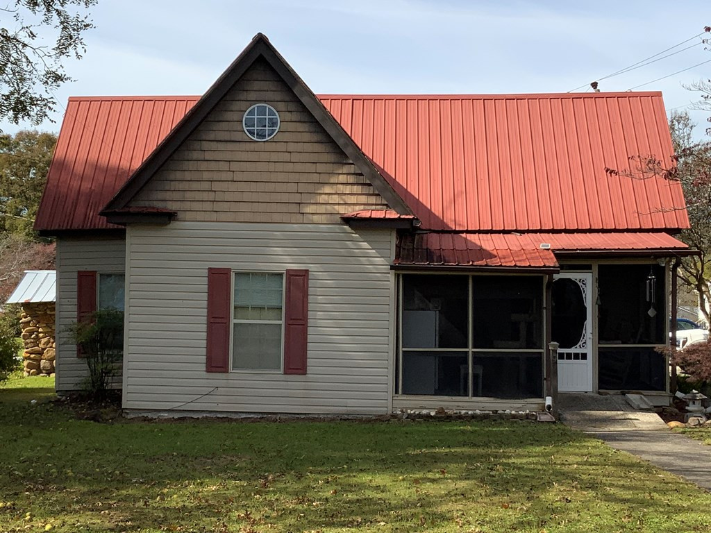 96 Connaheta Avenue