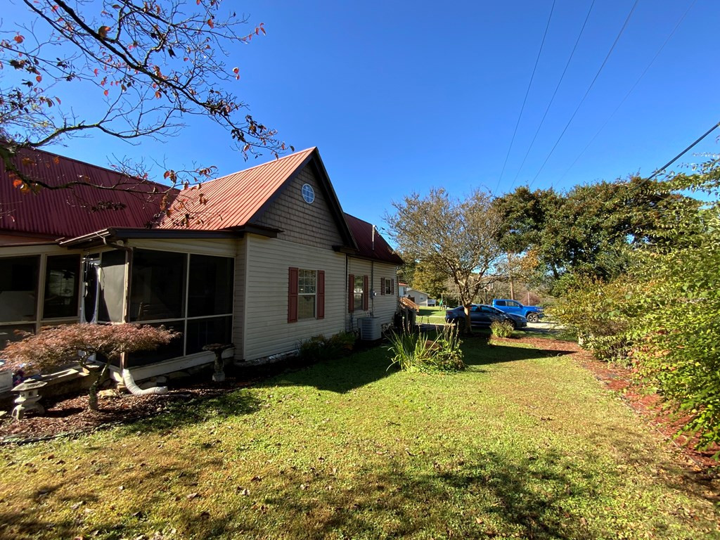 96 Connaheta Avenue