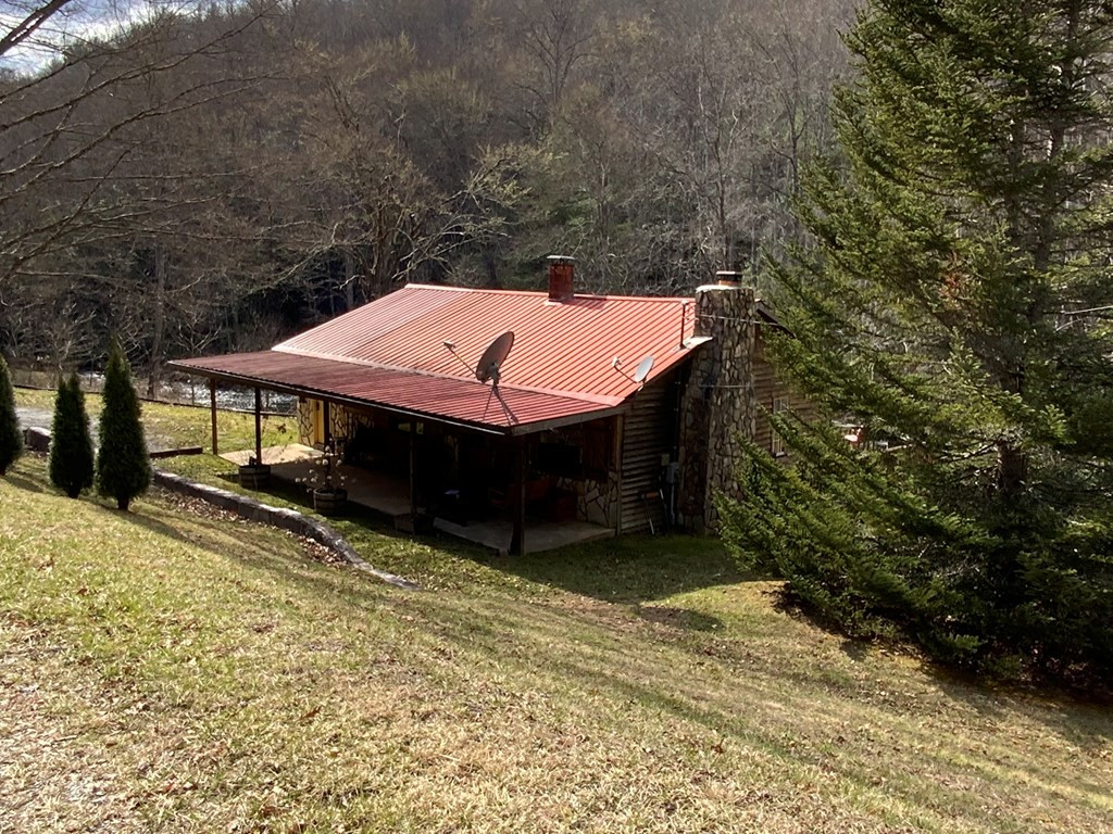 21027 Wayah Road