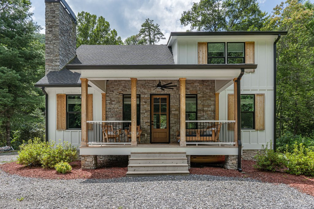 241 Riverview Drive