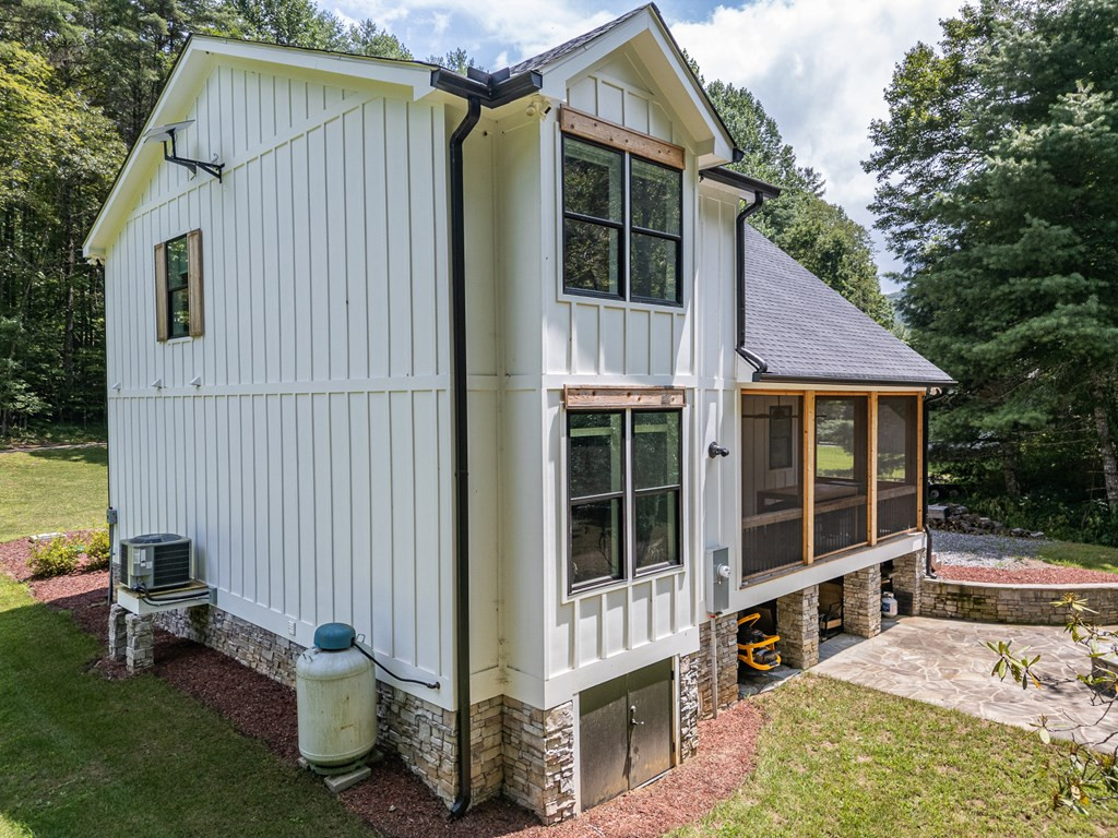 241 Riverview Drive