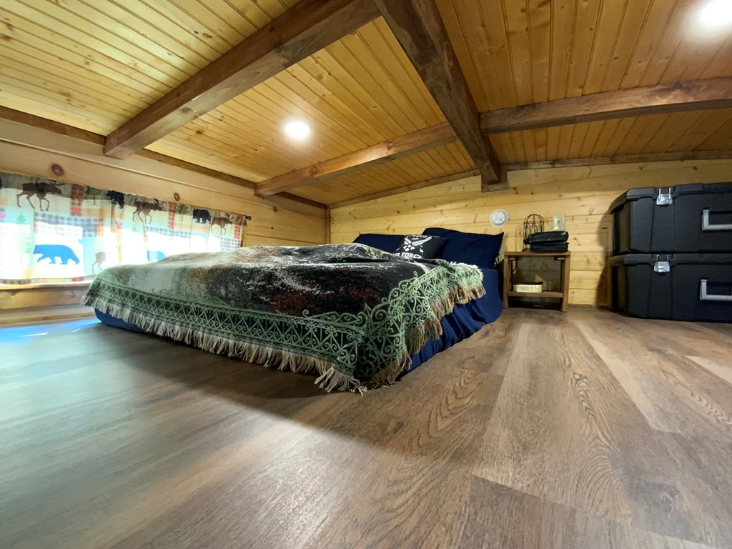 121 Lazy Bear Trail