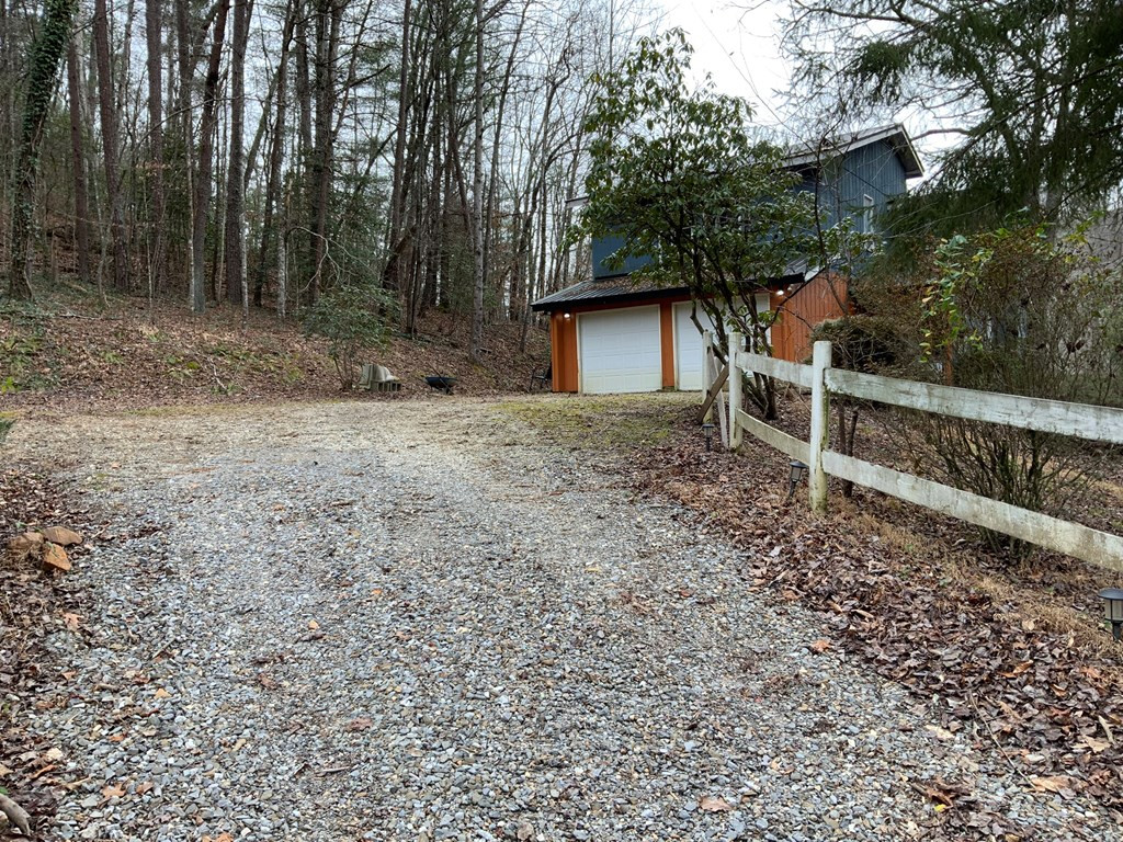 1600 Long Branch Road
