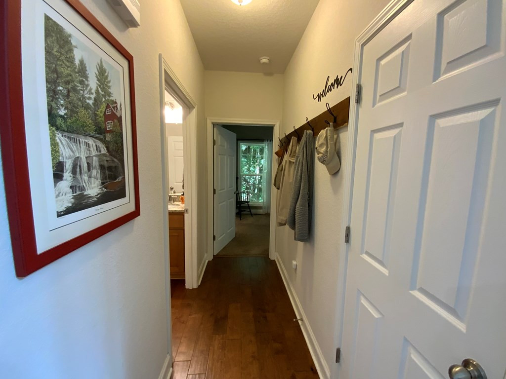 760 Pinedale Lane