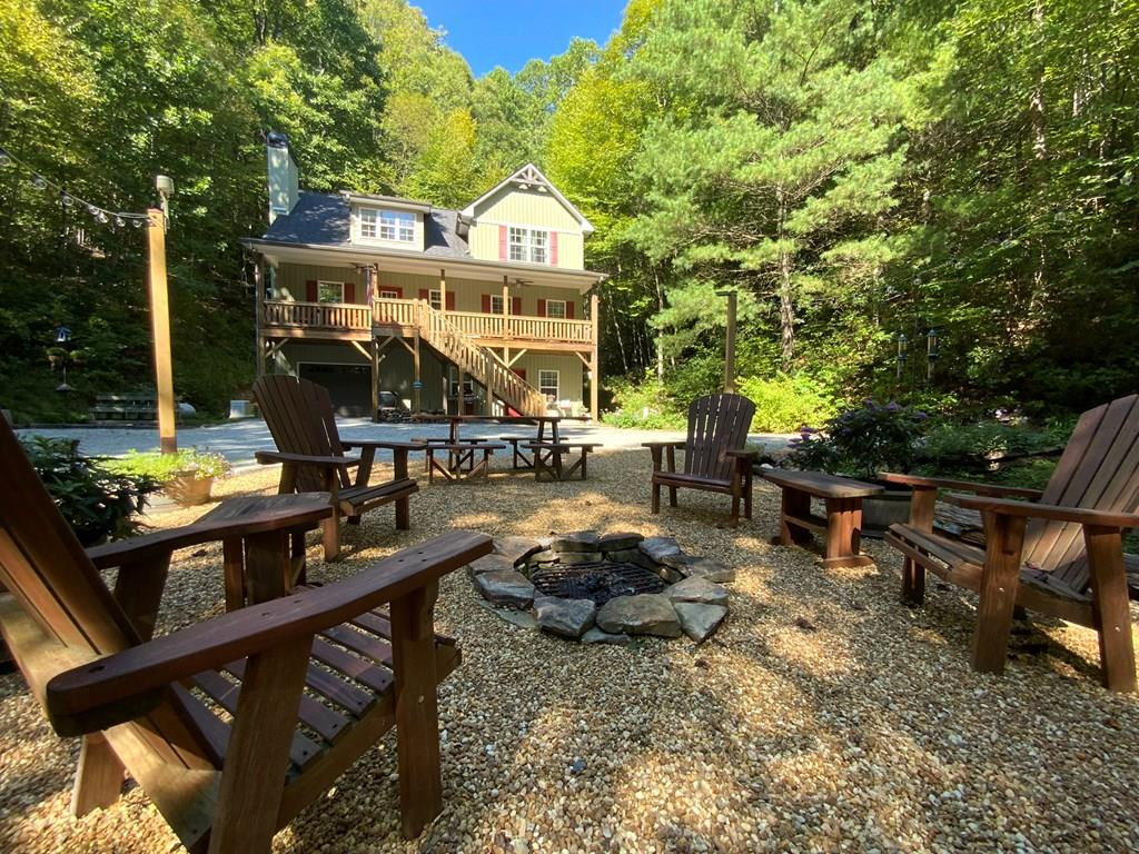 760 Pinedale Lane