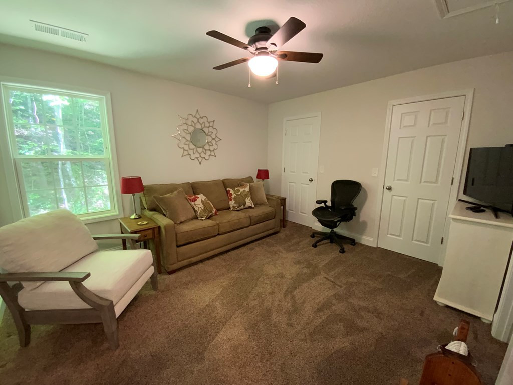 760 Pinedale Lane