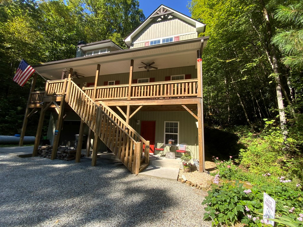 760 Pinedale Lane