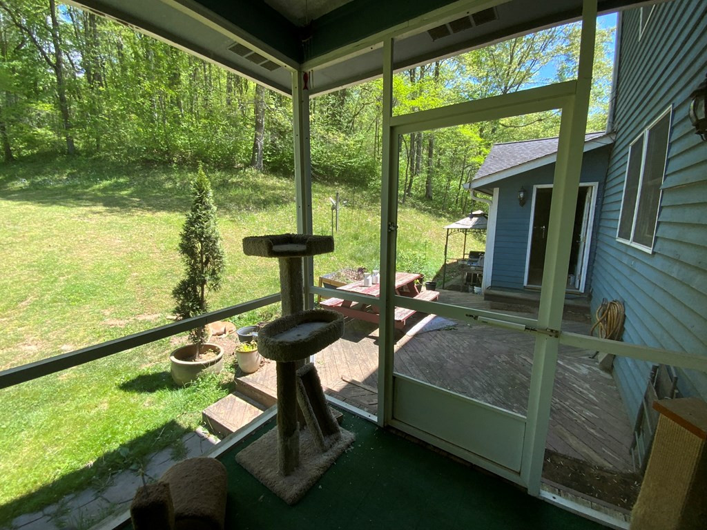 136 Gibson Road