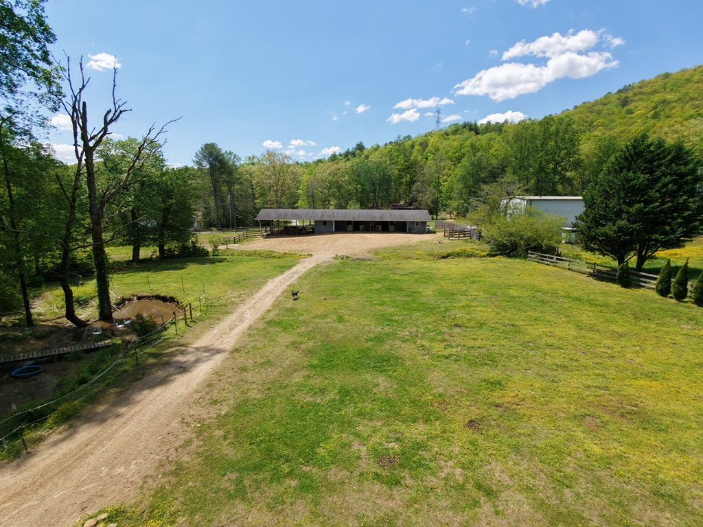 136 Gibson Road