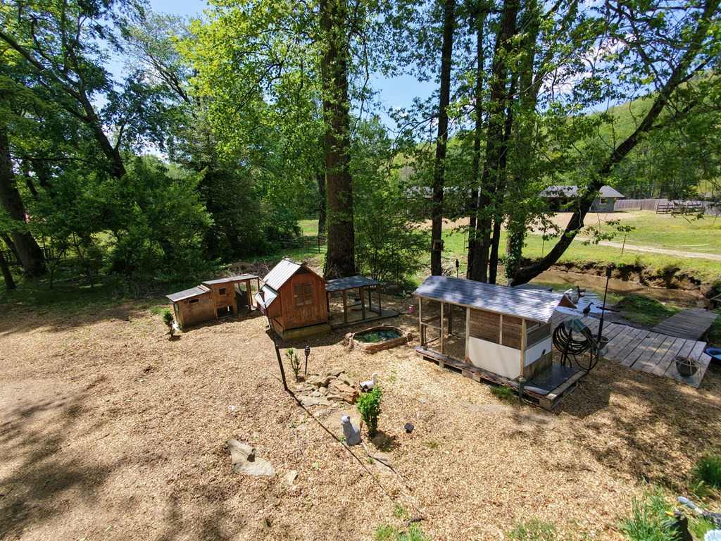 136 Gibson Road