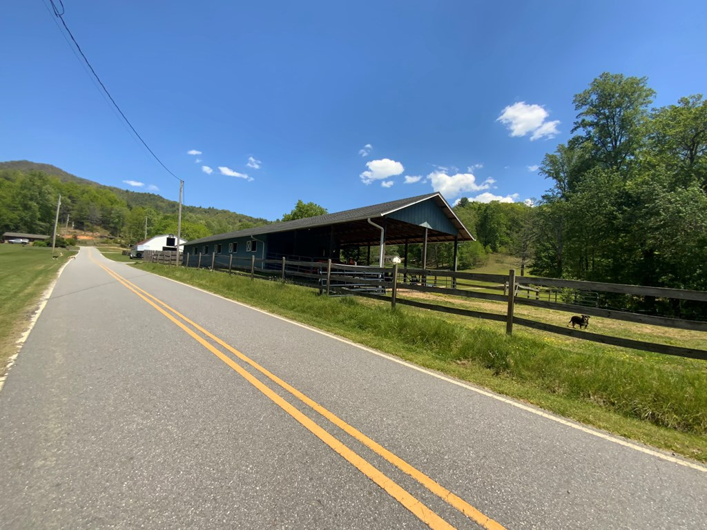 136 Gibson Road