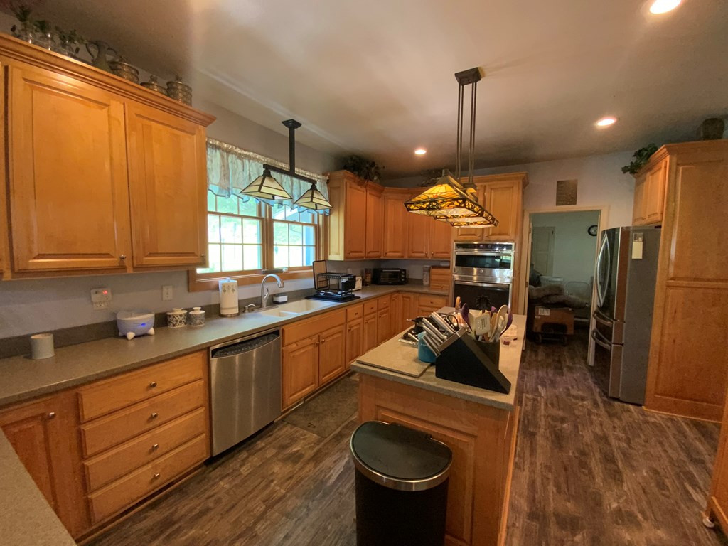 136 Gibson Road