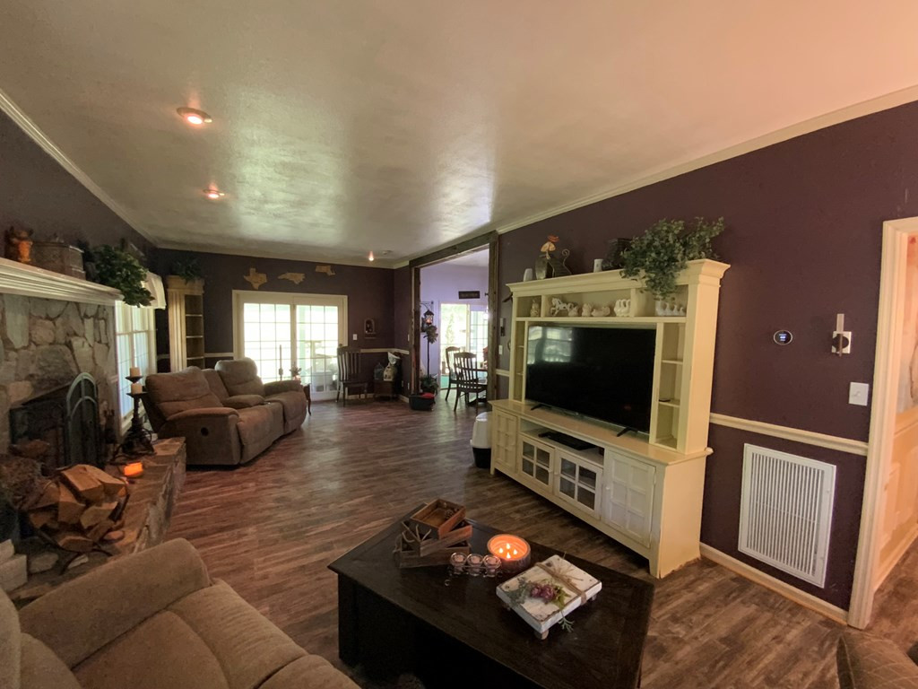 136 Gibson Road