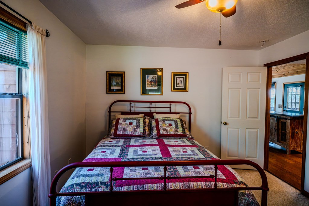 88 Meadowlark Terrace