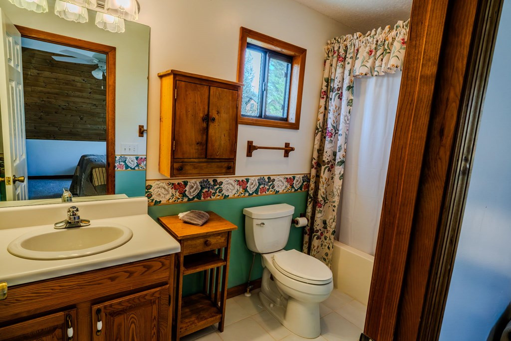 88 Meadowlark Terrace