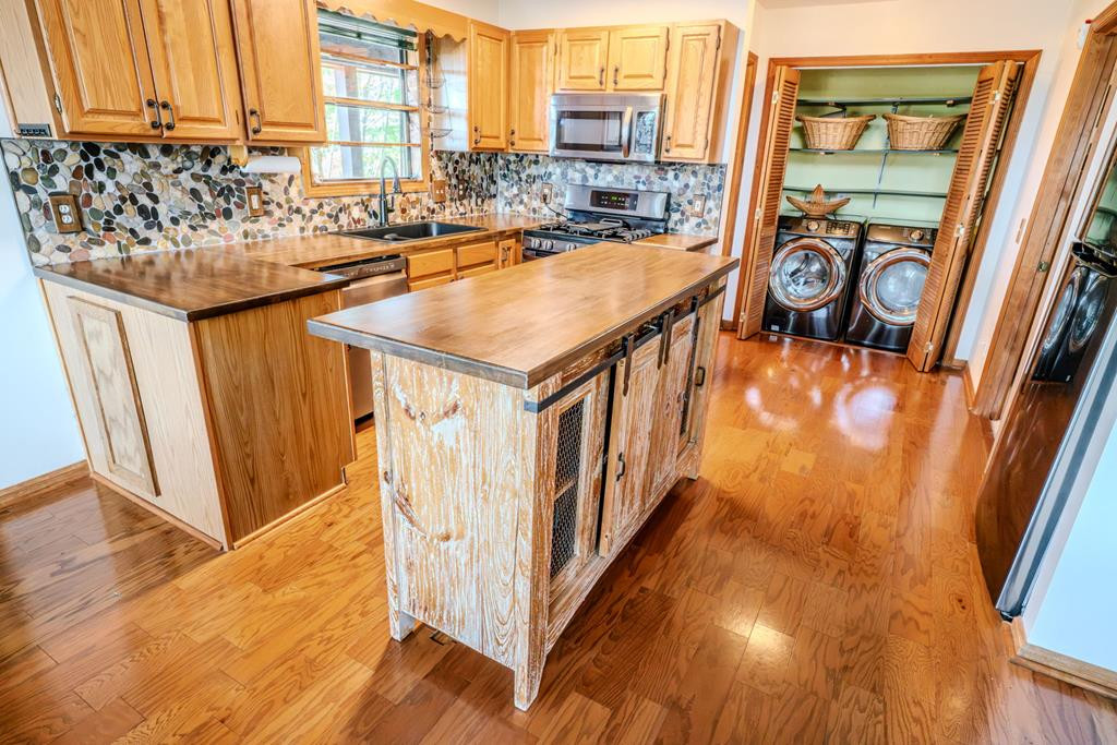 88 Meadowlark Terrace
