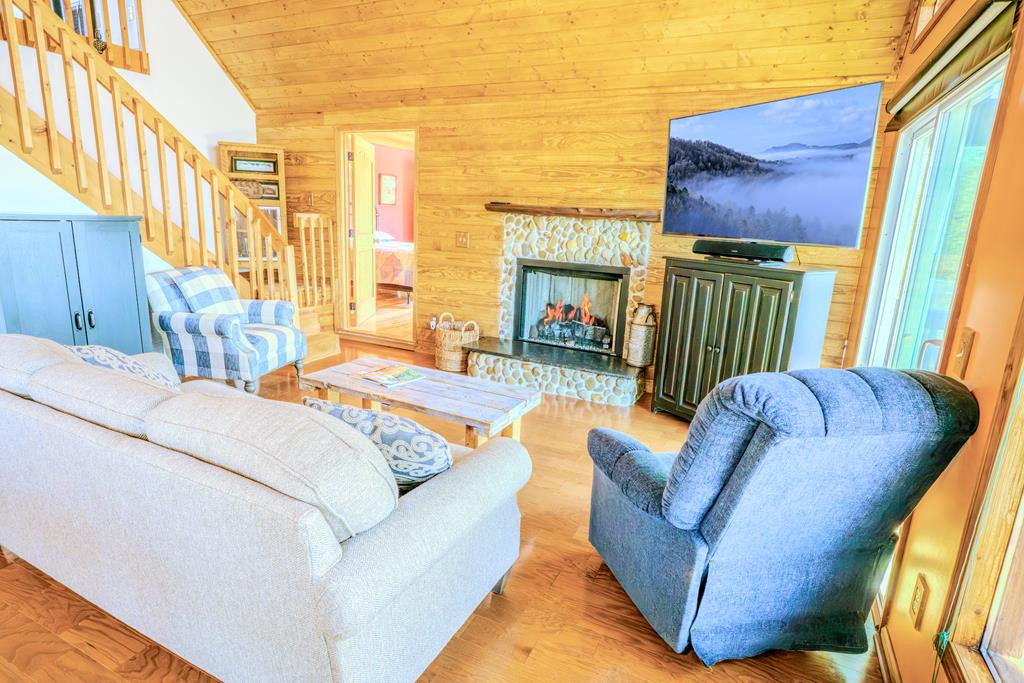 88 Meadowlark Terrace
