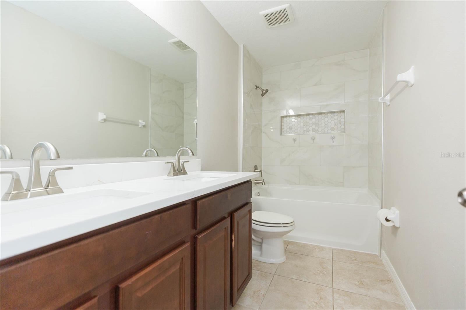 1601 CLIMBING DAYFLOWER DR