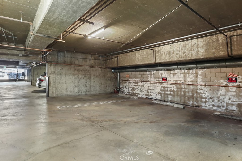 3663 Los Feliz Boulevard 6