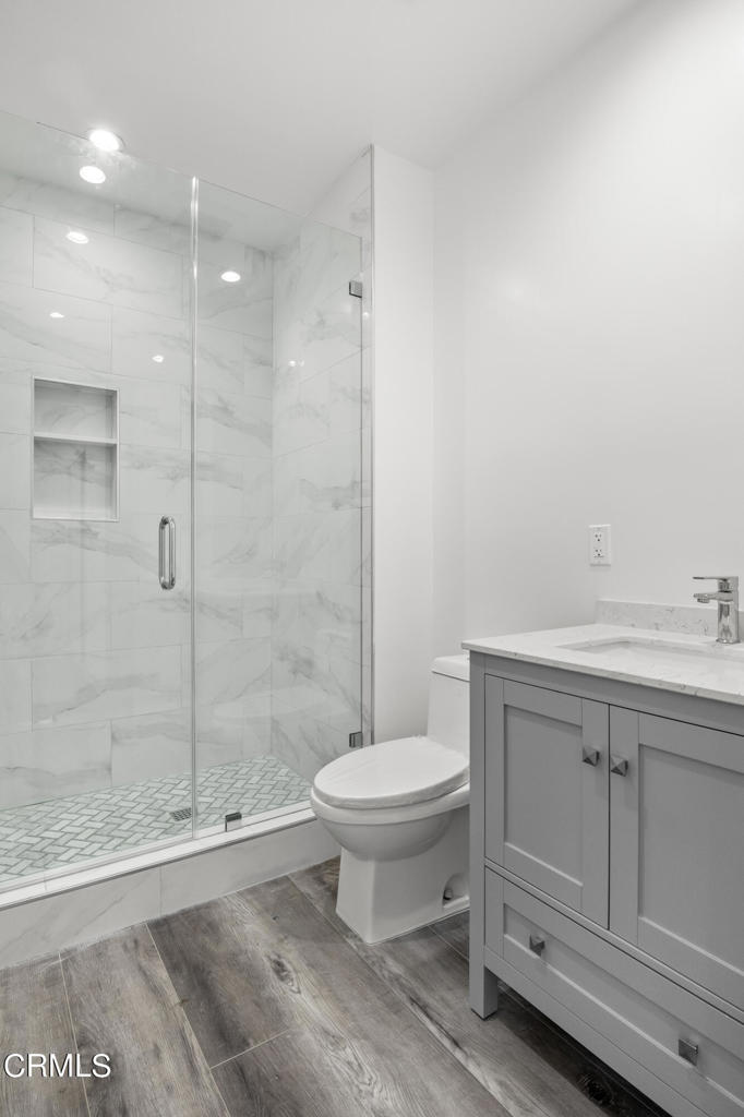 2764 Frances Avenue Unit: ADU