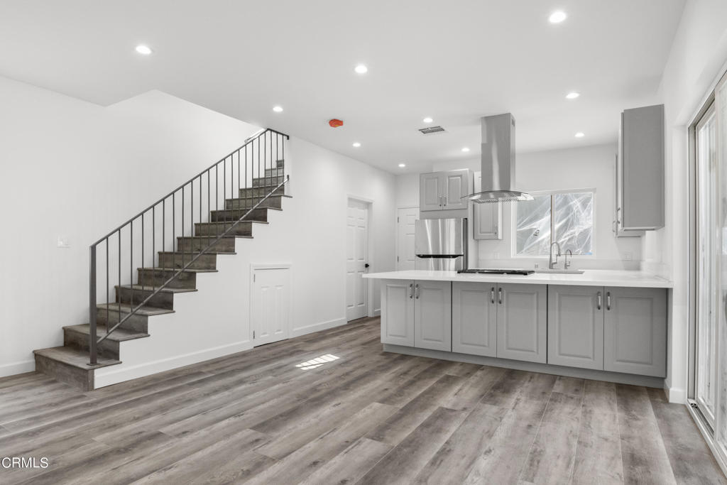 2764 Frances Avenue Unit: ADU