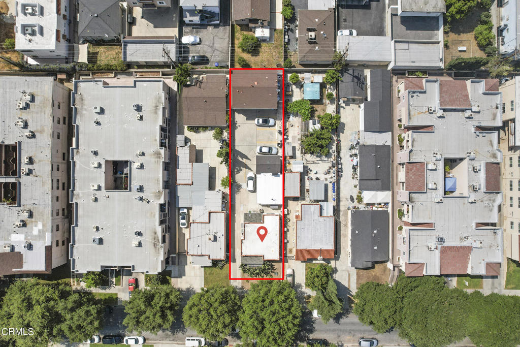 1131 Thompson Avenue Unit: 1