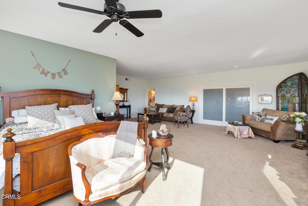 1234 E Tujunga Avenue