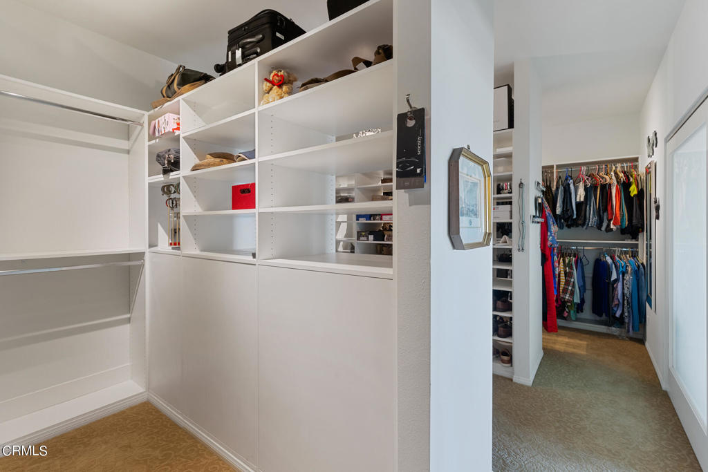 1234 E Tujunga Avenue