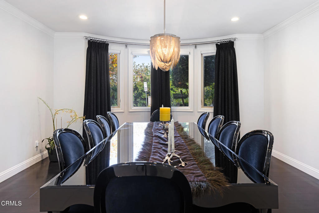 895 Greenridge Drive