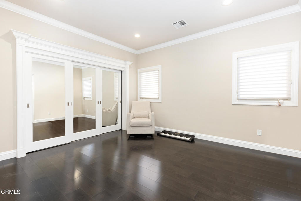 895 Greenridge Drive