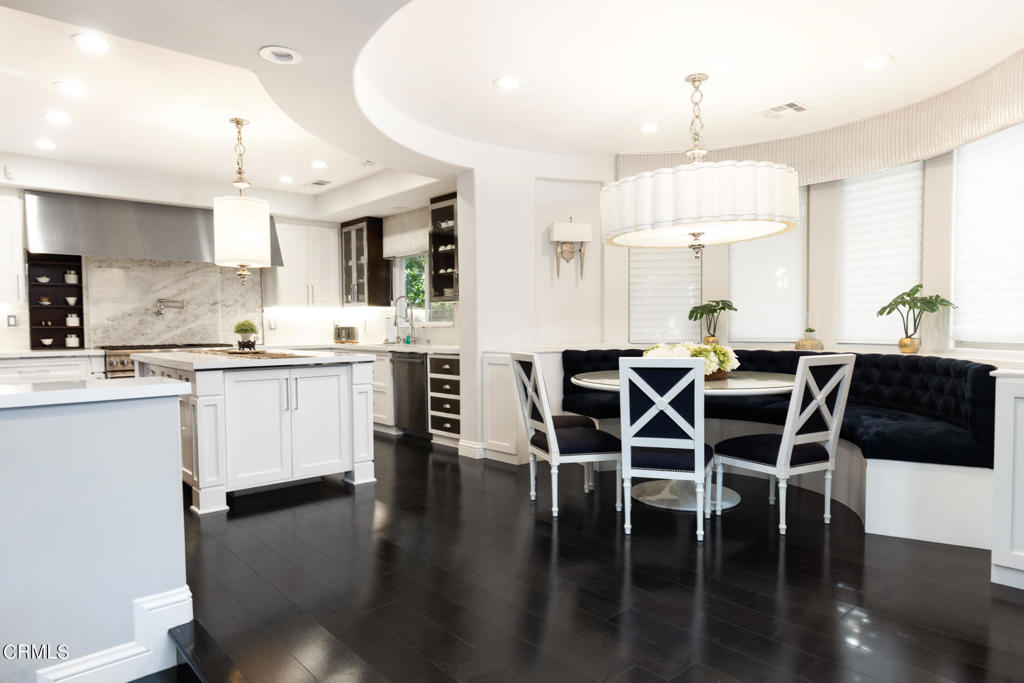 895 Greenridge Drive