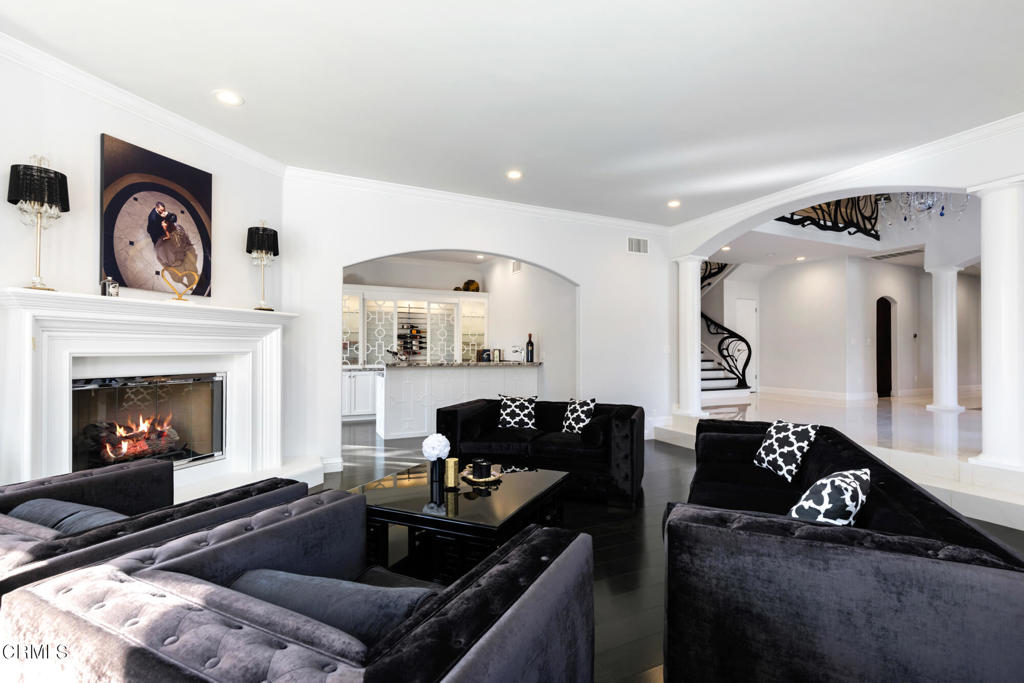 895 Greenridge Drive