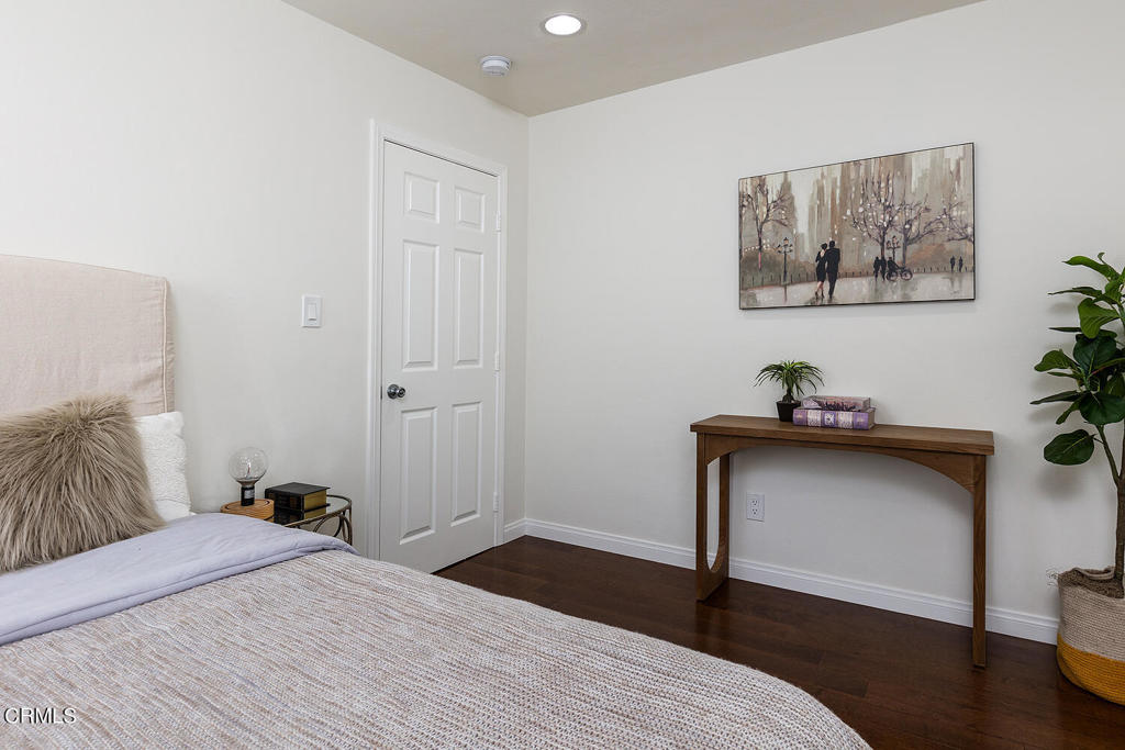 1735 Woodland Avenue