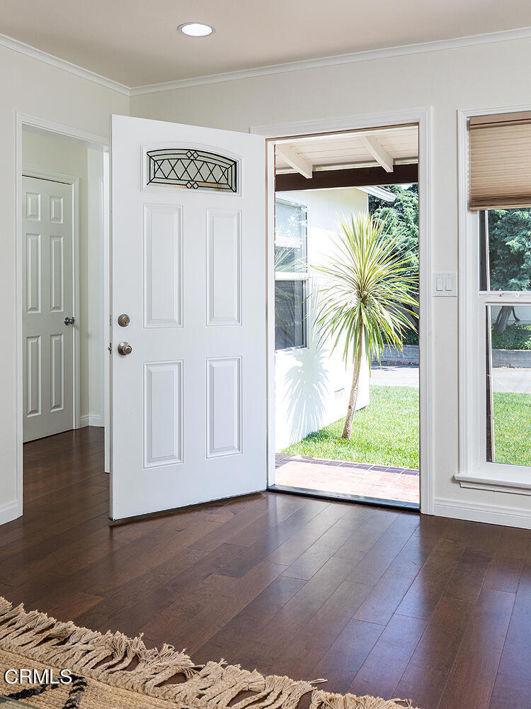 1735 Woodland Avenue