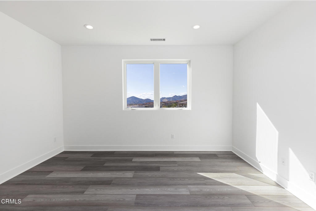 11659 N Greenwood Drive