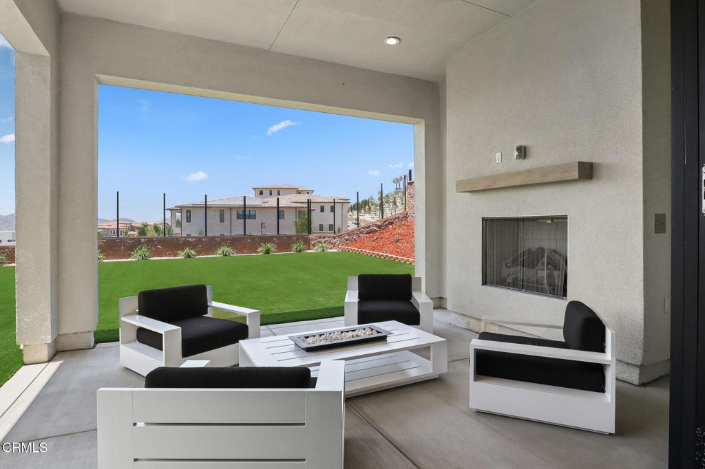 11659 N Greenwood Drive